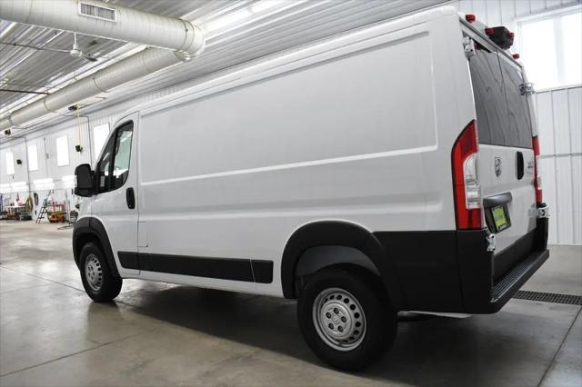 2026 Ram ProMaster Cargo Van Tradesman Low Roof 136" WB w/Pass Seat
