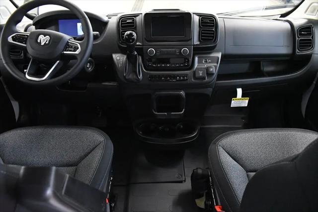 2026 Ram ProMaster Cargo Van Tradesman Low Roof 136" WB w/Pass Seat