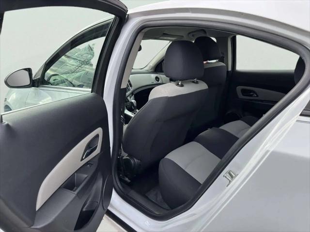 2012 Chevrolet Cruze LS
