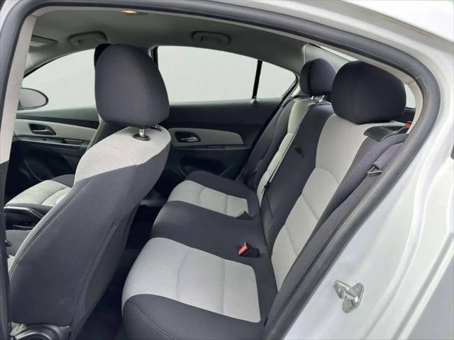 2012 Chevrolet Cruze LS