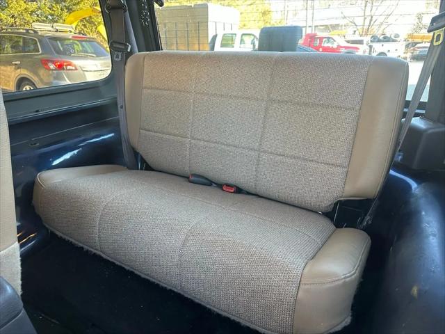 2000 Jeep Wrangler SE