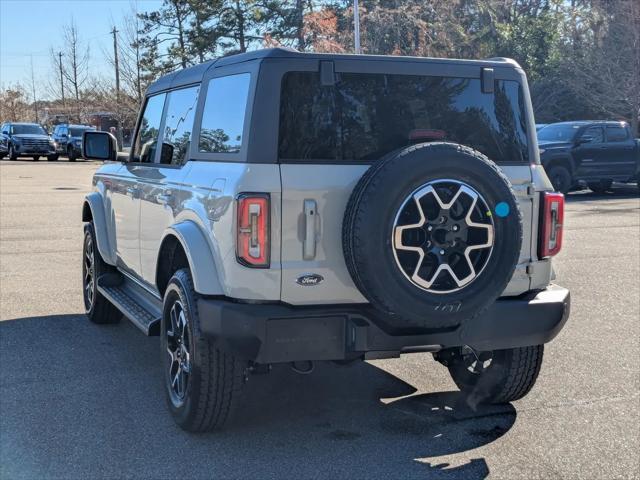 2025 Ford Bronco Outer Banks