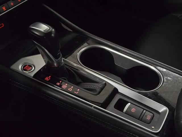 2023 Nissan Altima SL FWD