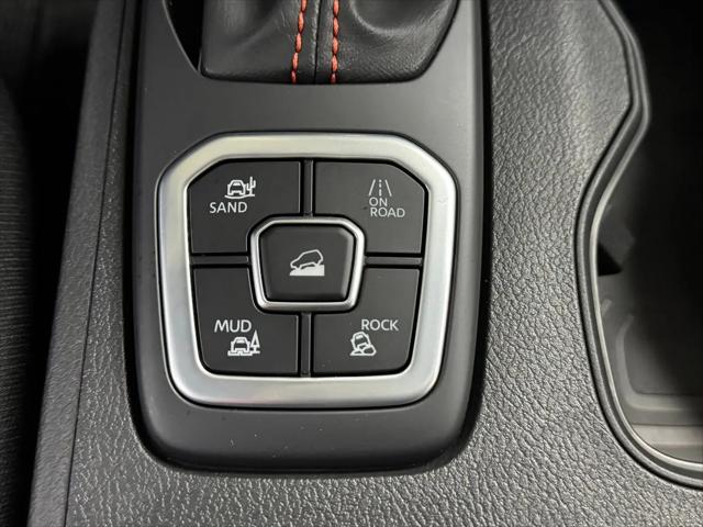 2026 Nissan Frontier Crew Cab PRO-4X 4x4