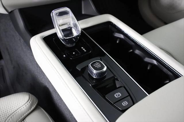 2026 Volvo XC90 Plug-In Hybrid Ultra, T8 AWD, Electric/Gasoline, Bright, 7 Seats