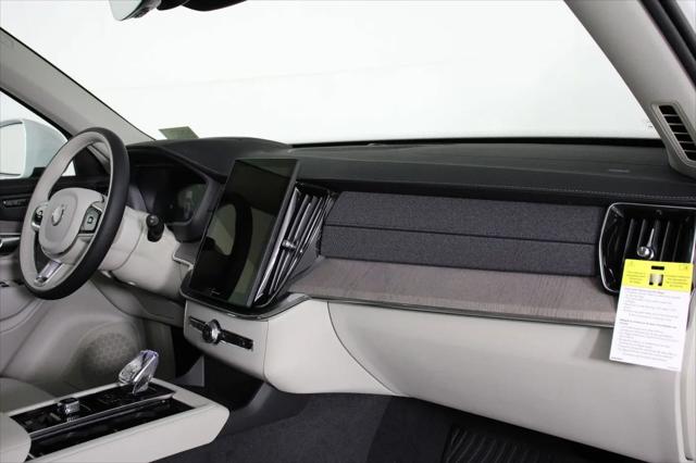 2026 Volvo XC90 Plug-In Hybrid Ultra, T8 AWD, Electric/Gasoline, Bright, 7 Seats