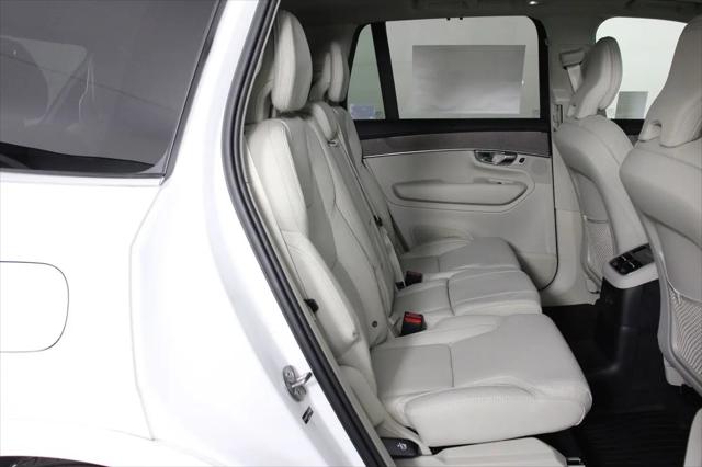 2026 Volvo XC90 Plug-In Hybrid Ultra, T8 AWD, Electric/Gasoline, Bright, 7 Seats