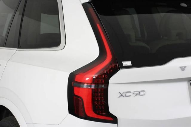 2026 Volvo XC90 Plug-In Hybrid Ultra, T8 AWD, Electric/Gasoline, Bright, 7 Seats