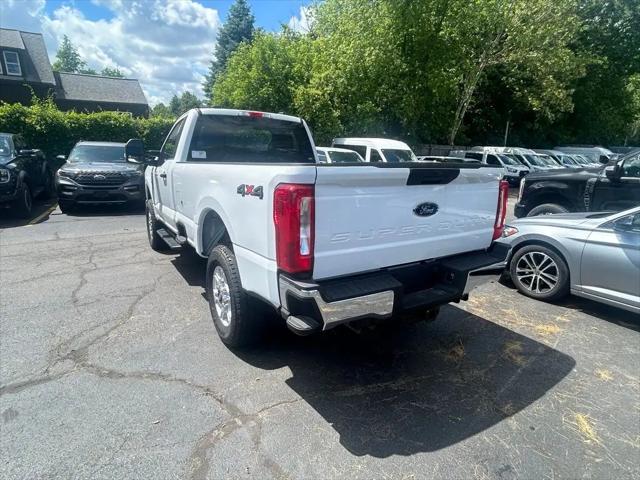 2025 Ford F-350 XLT