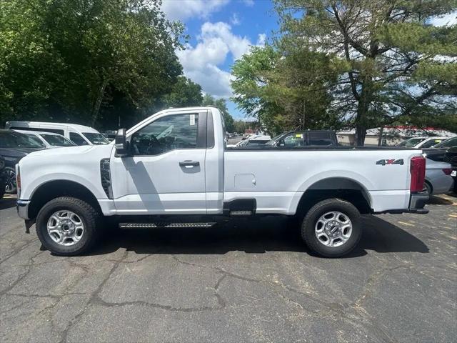 2025 Ford F-350 XLT