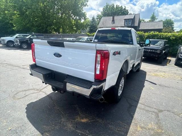 2025 Ford F-350 XLT