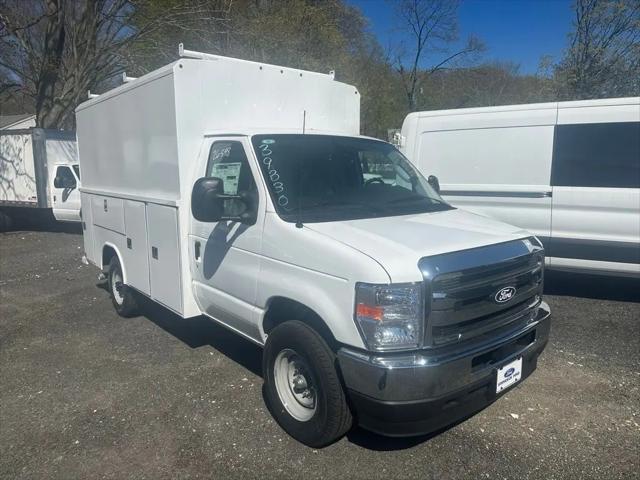 2026 Ford E-350 Cutaway E-Series Cutaway