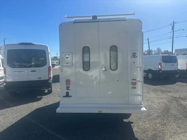 2026 Ford E-350 Cutaway E-Series Cutaway