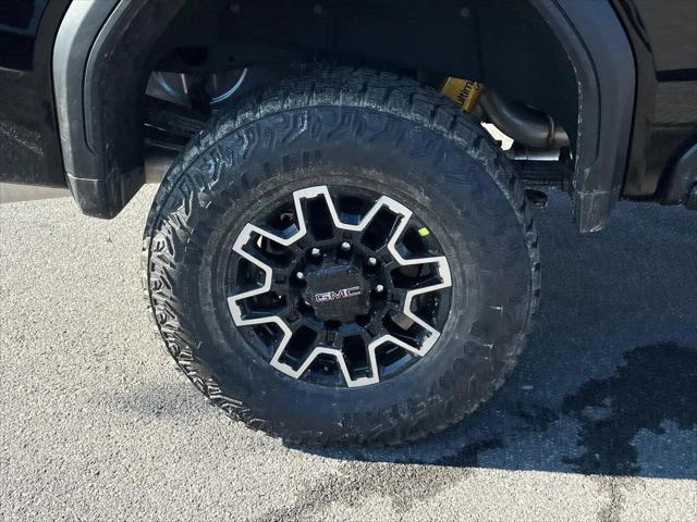 2026 GMC Sierra 2500HD Crew Cab, Standard Bed, AT4X, 4WD