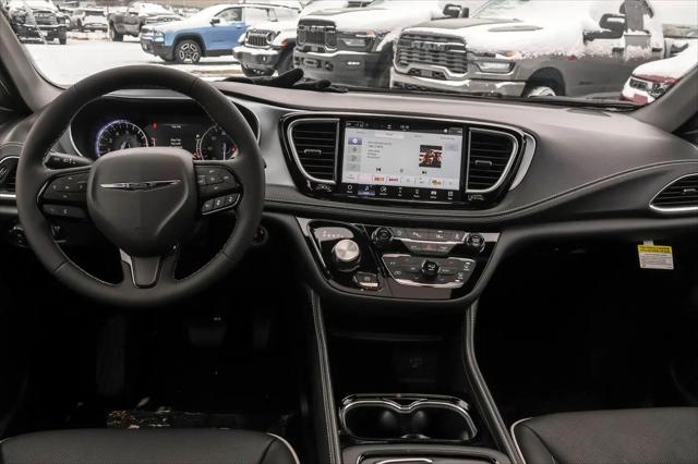2026 Chrysler Pacifica Limited AWD