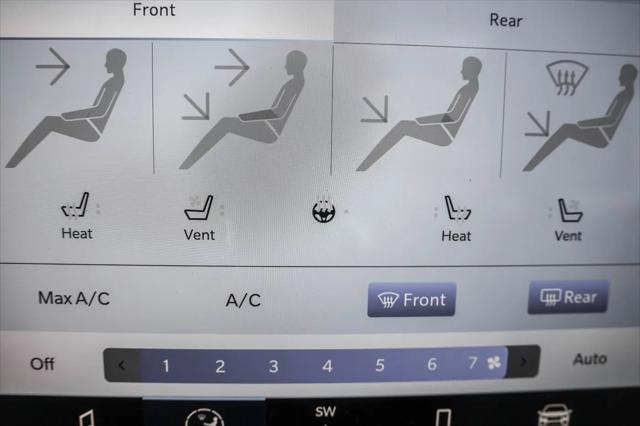 2026 Chrysler Pacifica Limited AWD