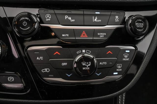 2026 Chrysler Pacifica Limited AWD