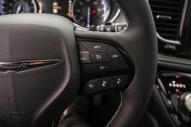 2026 Chrysler Pacifica Limited AWD