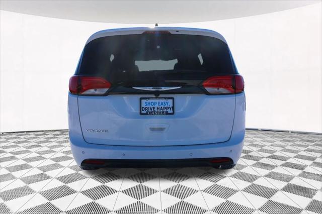 2026 Chrysler Voyager LX
