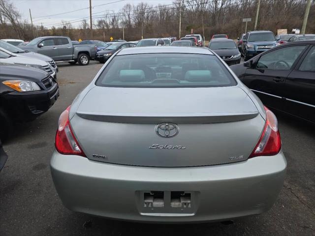2004 Toyota Camry SLE