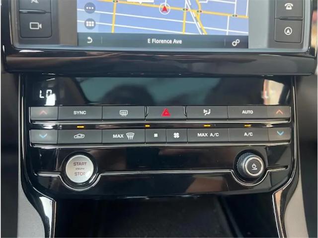 2017 Jaguar XE 25t