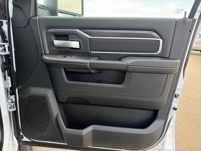 2026 Ram 2500 Big Horn Crew Cab 4x4 6'4" Box