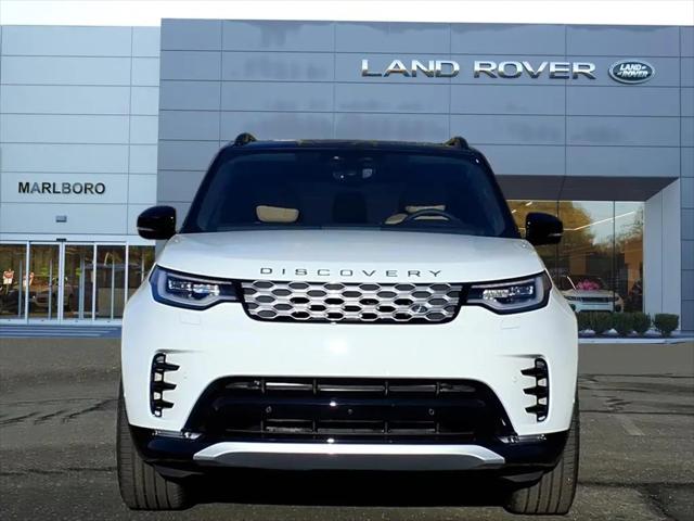 2026 Land Rover Discovery Gemini Edition