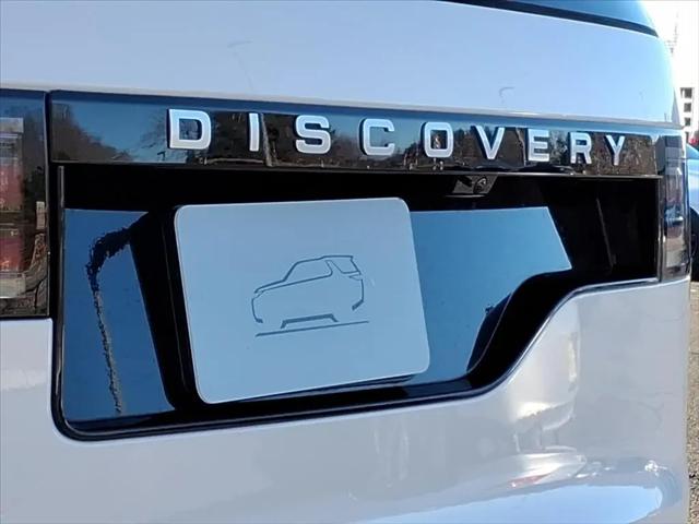 2026 Land Rover Discovery Gemini Edition
