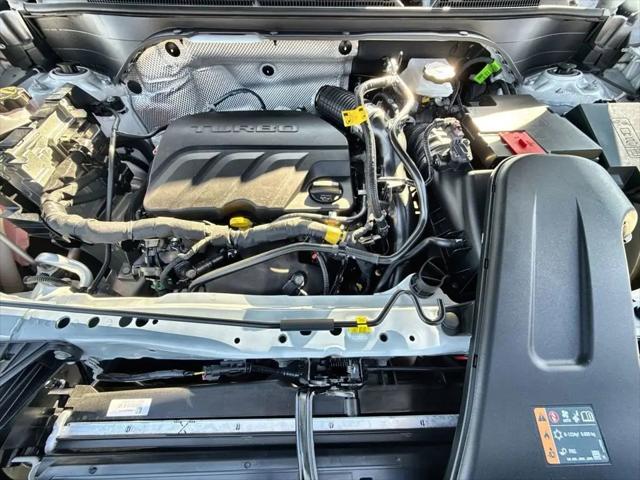 2026 Buick NV Sport Touring FWD
