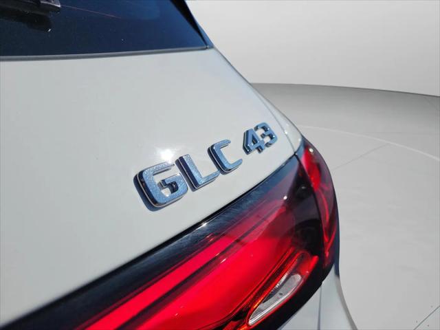 2026 Mercedes-Benz GLC 4MATIC
