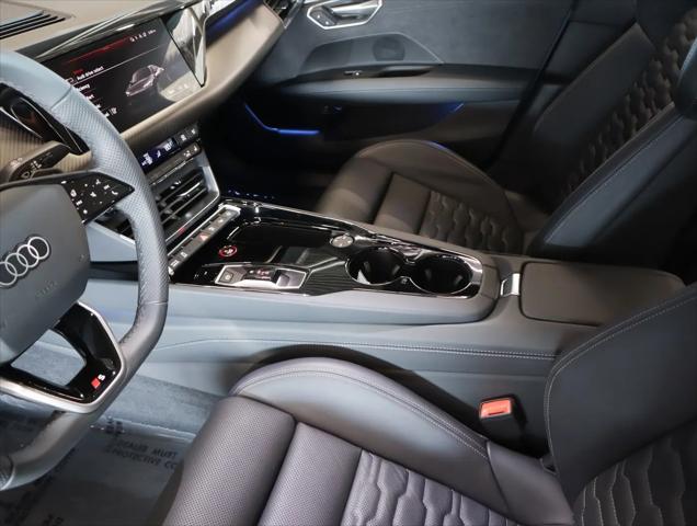 2026 Audi e-tron GT Prestige quattro