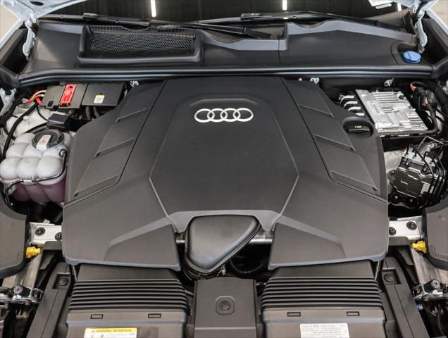 2026 Audi Q8 Premium Plus 55 TFSI quattro Tiptronic