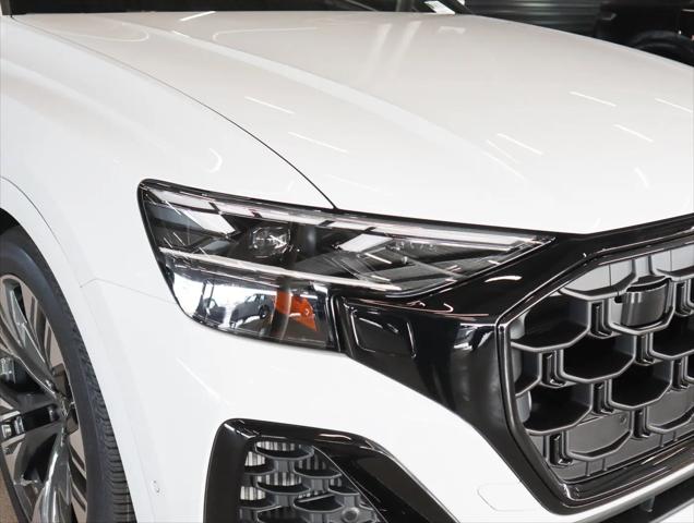 2026 Audi Q8 Premium Plus 55 TFSI quattro Tiptronic