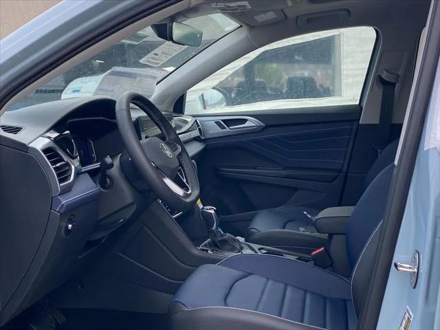2026 Volkswagen Taos SEL