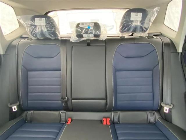 2026 Volkswagen Taos SEL