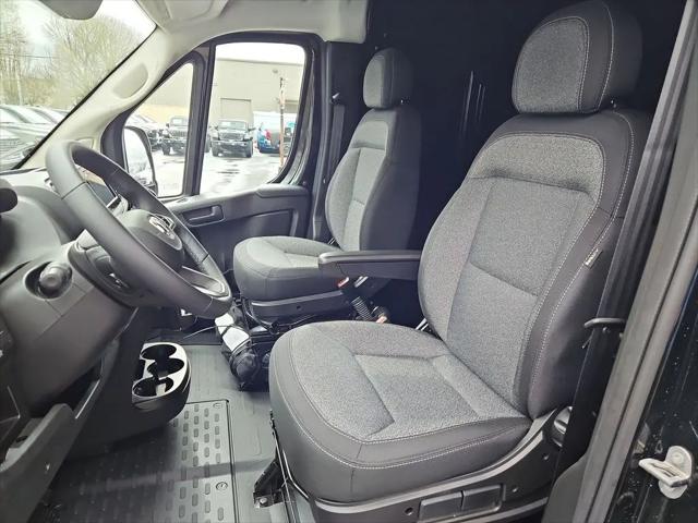 2026 Ram ProMaster Cargo Van Tradesman High Roof 136" WB w/Pass Seat