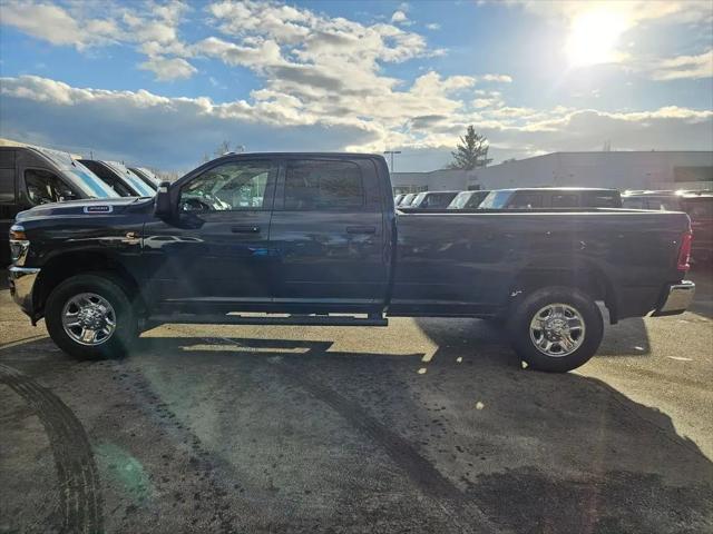 2026 Ram 3500 Tradesman Crew Cab 4x4 8' Box