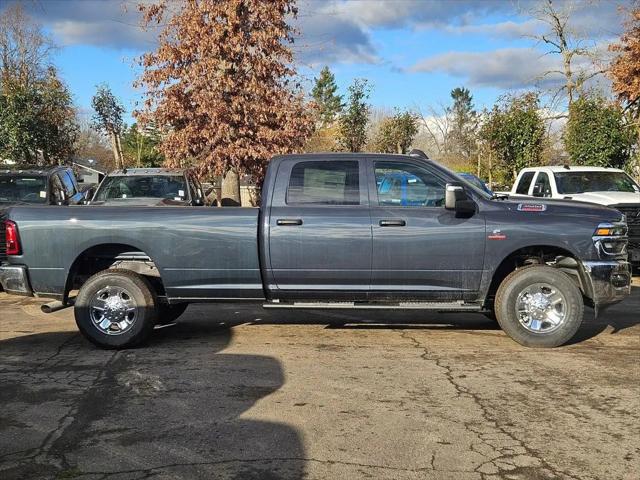 2026 Ram 3500 Tradesman Crew Cab 4x4 8' Box
