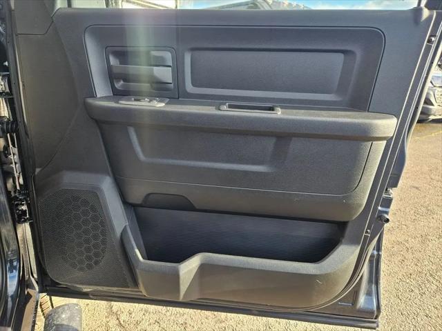 2026 Ram 3500 Tradesman Crew Cab 4x4 8' Box
