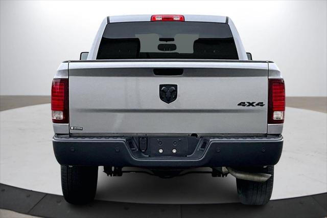 2024 Ram 1500 Classic Warlock Crew Cab 4x4 5'7" Box
