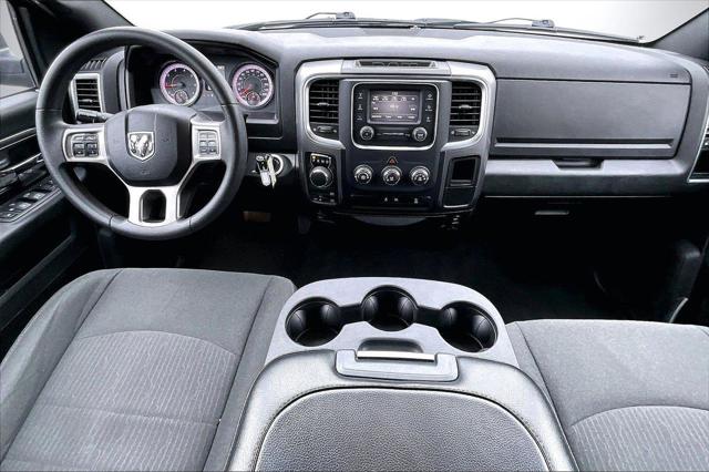 2024 Ram 1500 Classic Warlock Crew Cab 4x4 5'7" Box