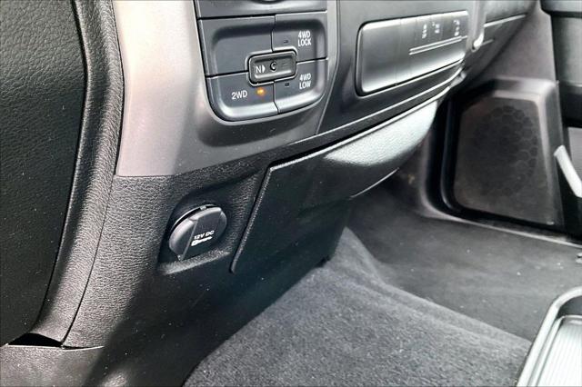 2024 Ram 1500 Classic Warlock Crew Cab 4x4 5'7" Box