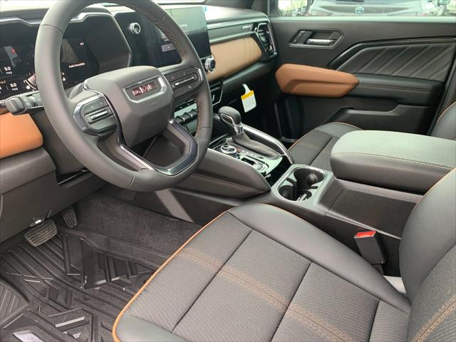 2026 GMC Canyon AT4, 4WD