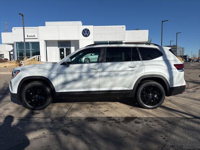 2026 Volkswagen Atlas SE with Technology