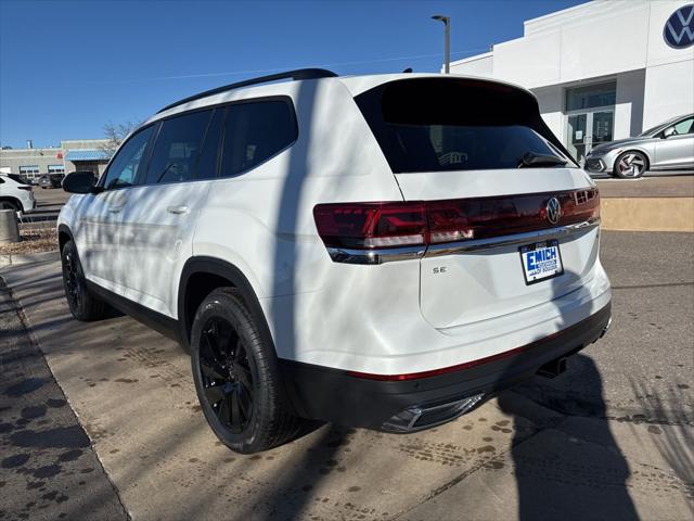 2026 Volkswagen Atlas SE with Technology