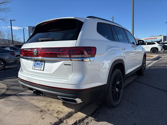 2026 Volkswagen Atlas SE with Technology