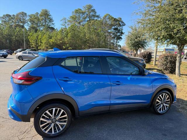 2022 Nissan Kicks SV Xtronic CVT