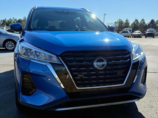 2022 Nissan Kicks SV Xtronic CVT
