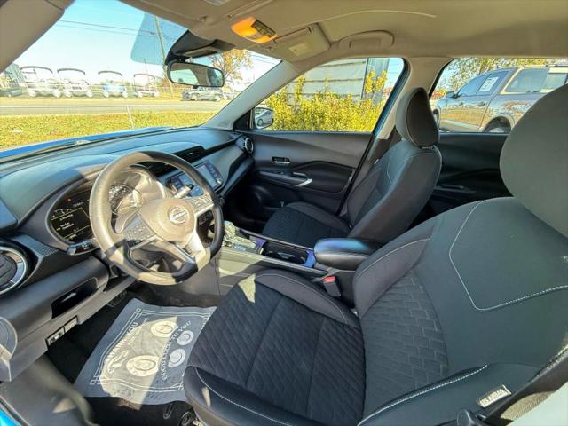 2022 Nissan Kicks SV Xtronic CVT