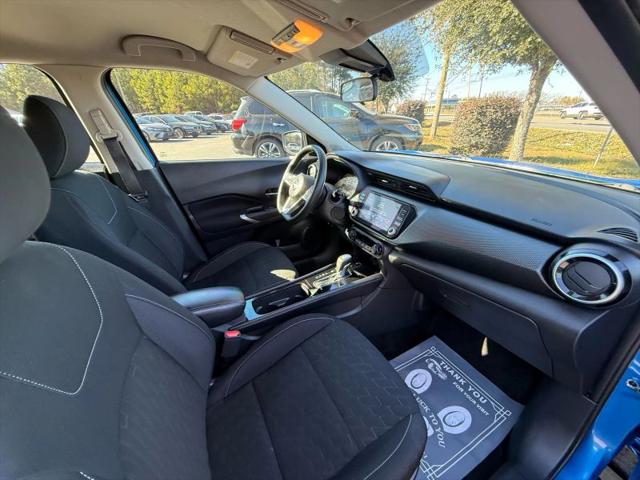 2022 Nissan Kicks SV Xtronic CVT